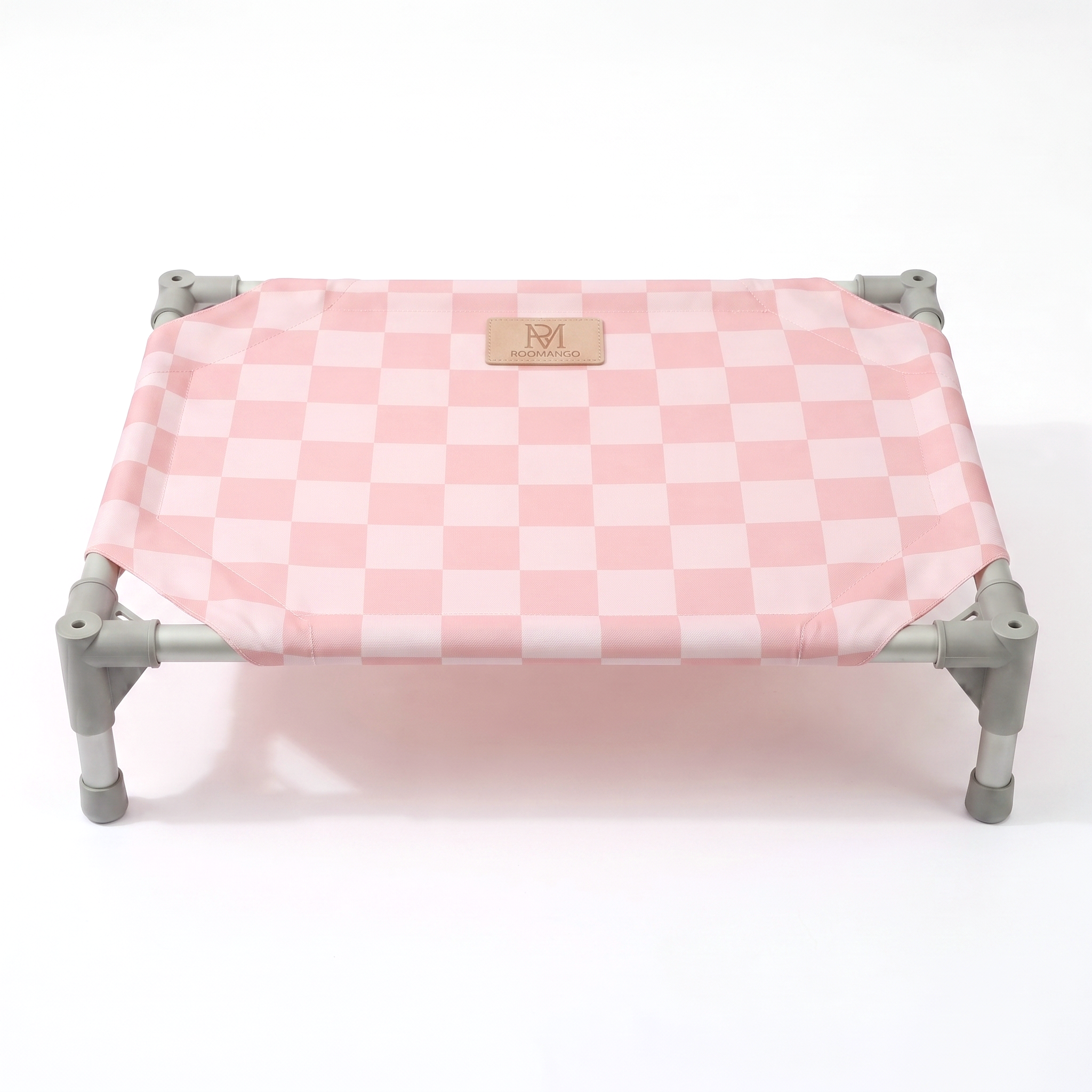 Thick four-layer protective fabric for an odor-proof pet camping bed.