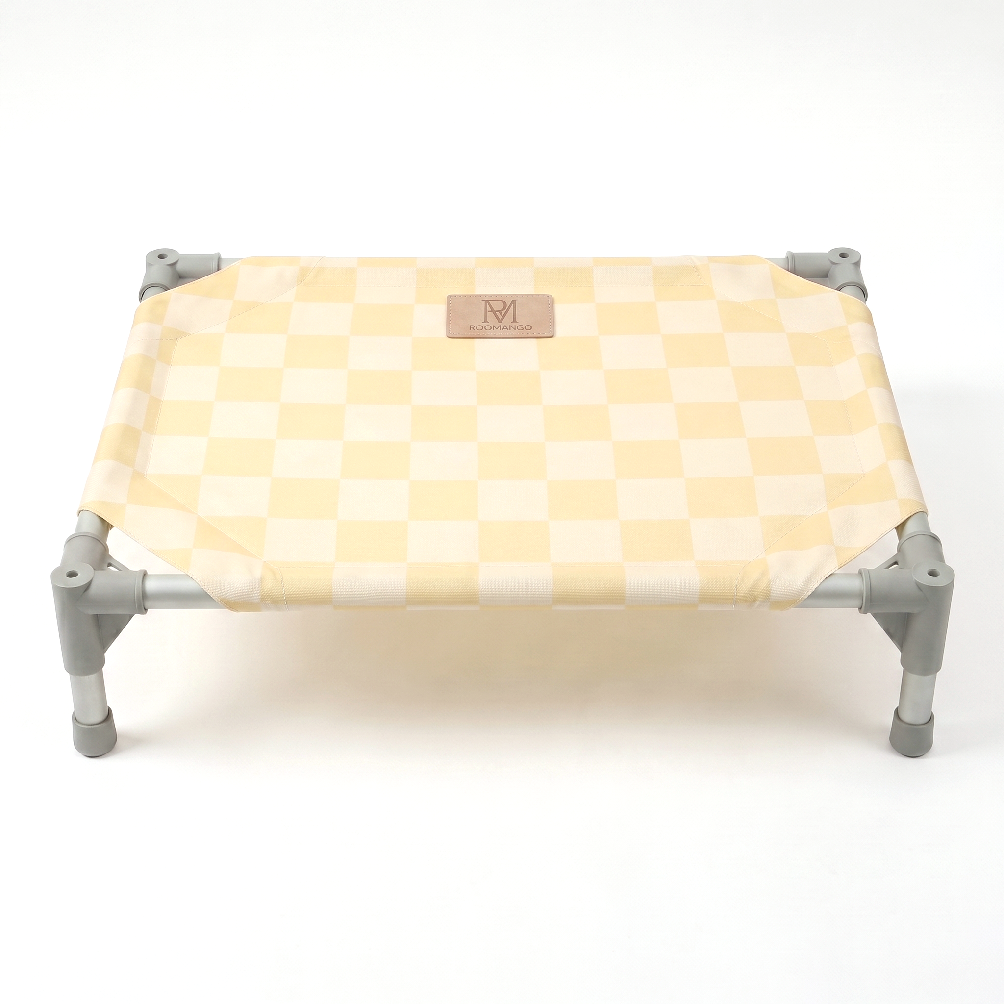 Thick four-layer protective fabric for an odor-proof pet camping bed.