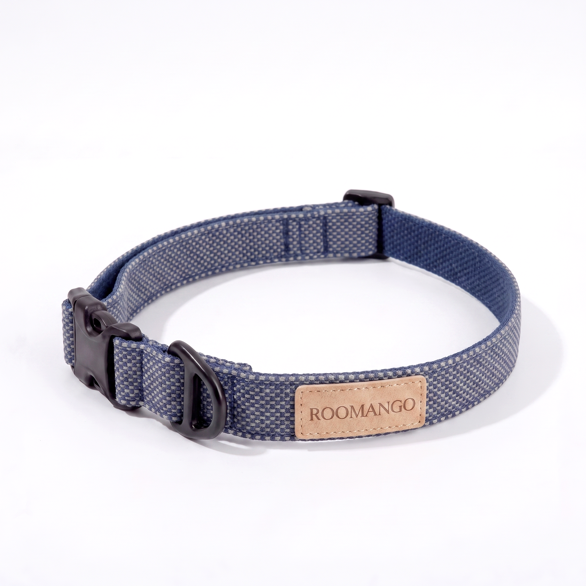 High toughness and wear-resistant reinforced metal traction ring for pet collars